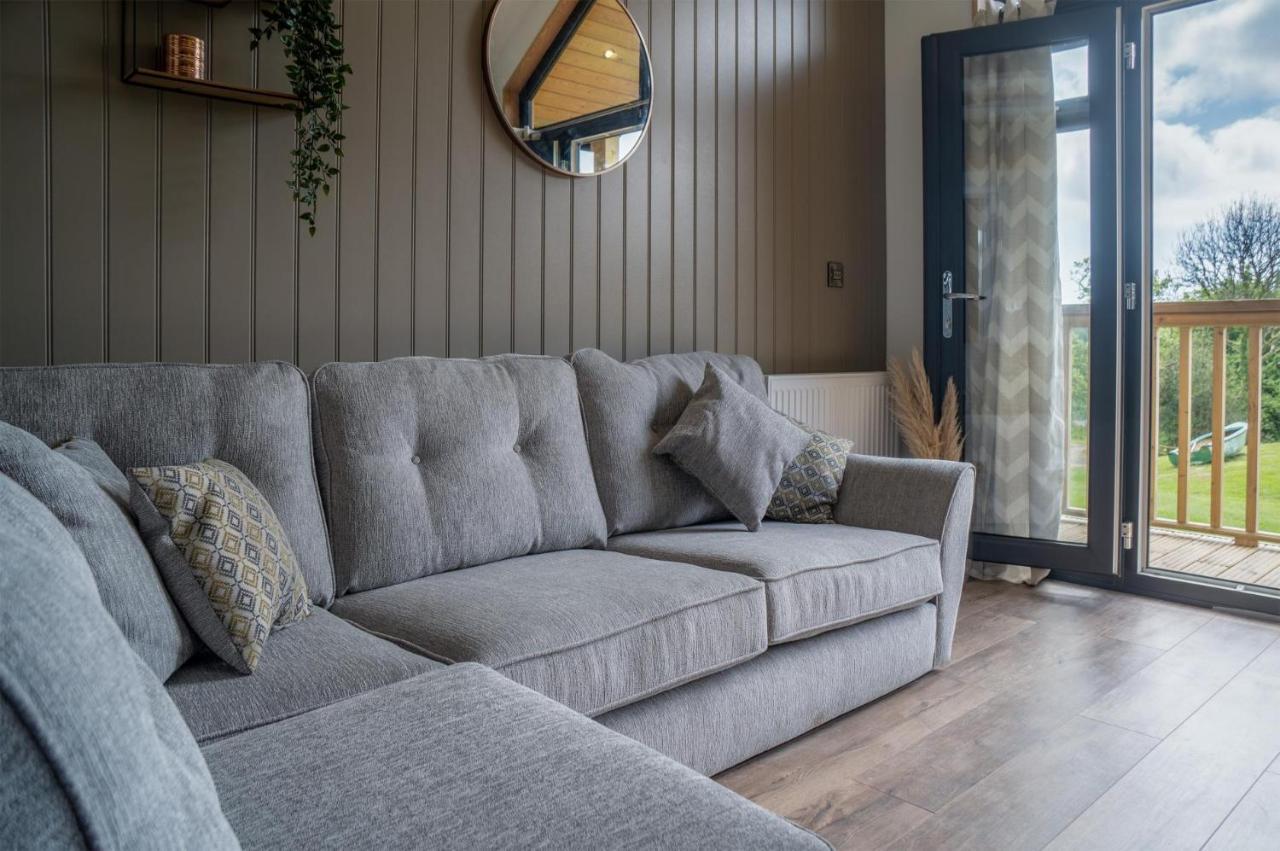 Cabin In The Woods - 1 Bedroom Lodge - Kilgetty Stepaside  Exteriér fotografie